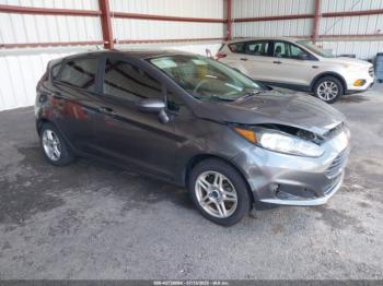  Salvage Ford Fiesta