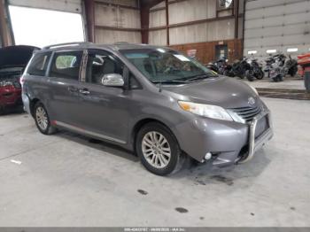  Salvage Toyota Sienna