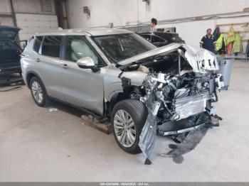  Salvage Mitsubishi Outlander