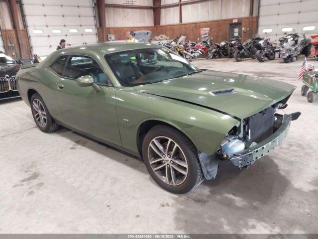  Salvage Dodge Challenger