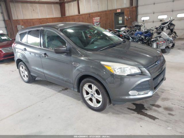  Salvage Ford Escape