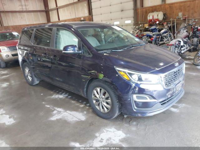  Salvage Kia Sedona