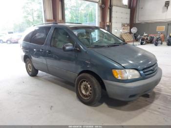  Salvage Toyota Sienna