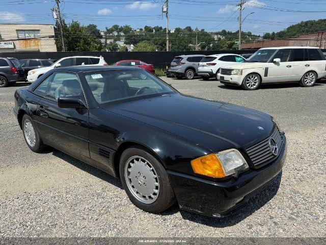  Salvage Mercedes-Benz 300