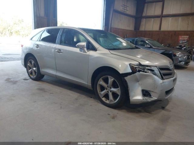  Salvage Toyota Venza