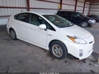  Salvage Toyota Prius