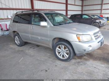  Salvage Toyota Highlander