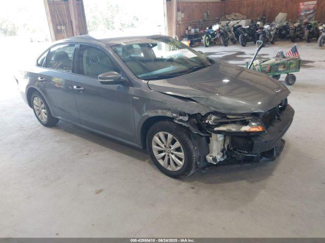  Salvage Volkswagen Passat