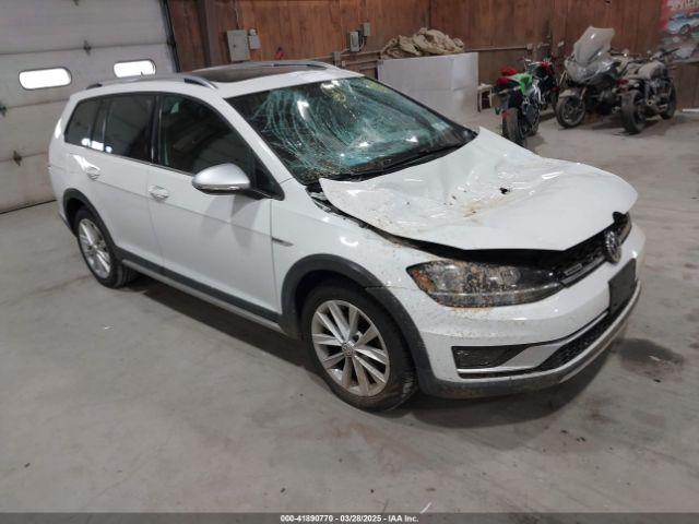  Salvage Volkswagen Golf