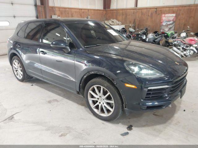  Salvage Porsche Cayenne
