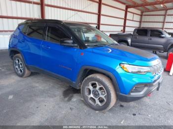  Salvage Jeep Compass