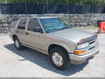  Salvage Chevrolet Blazer