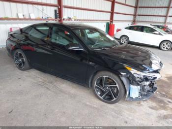  Salvage Hyundai ELANTRA