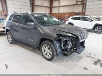  Salvage Jeep Cherokee
