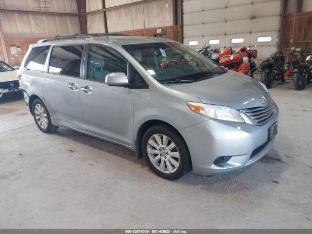  Salvage Toyota Sienna