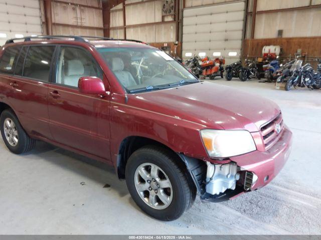  Salvage Toyota Highlander