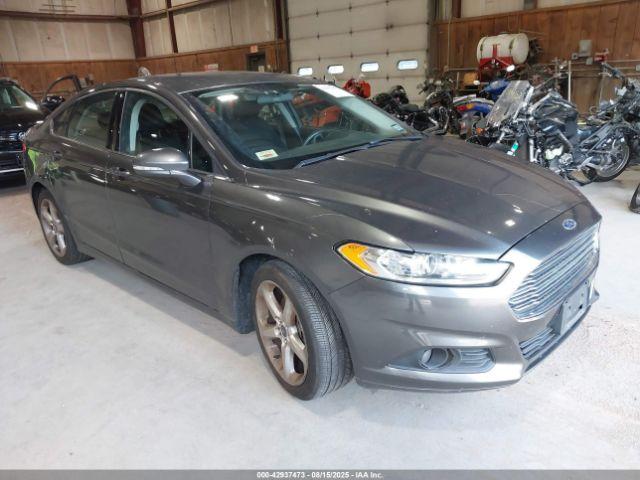  Salvage Ford Fusion