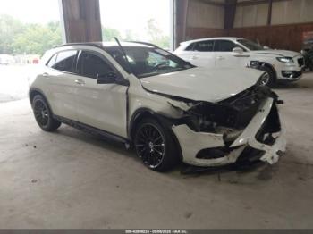  Salvage Mercedes-Benz GLA