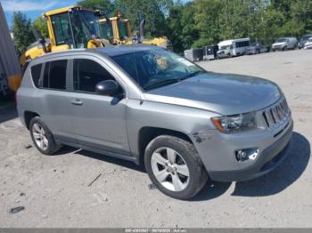  Salvage Jeep Compass