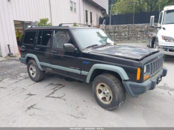  Salvage Jeep Cherokee
