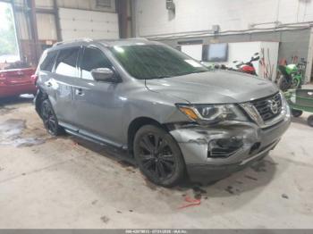  Salvage Nissan Pathfinder