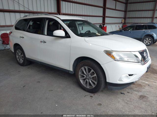  Salvage Nissan Pathfinder