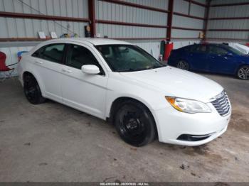  Salvage Chrysler 200
