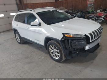  Salvage Jeep Cherokee