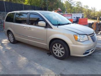  Salvage Chrysler Town & Country