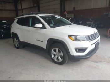  Salvage Jeep Compass