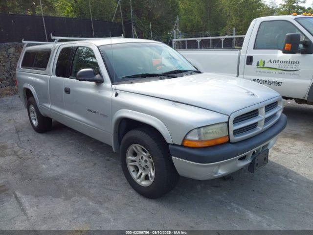  Salvage Dodge Dakota