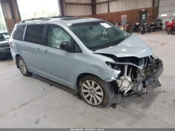  Salvage Toyota Sienna