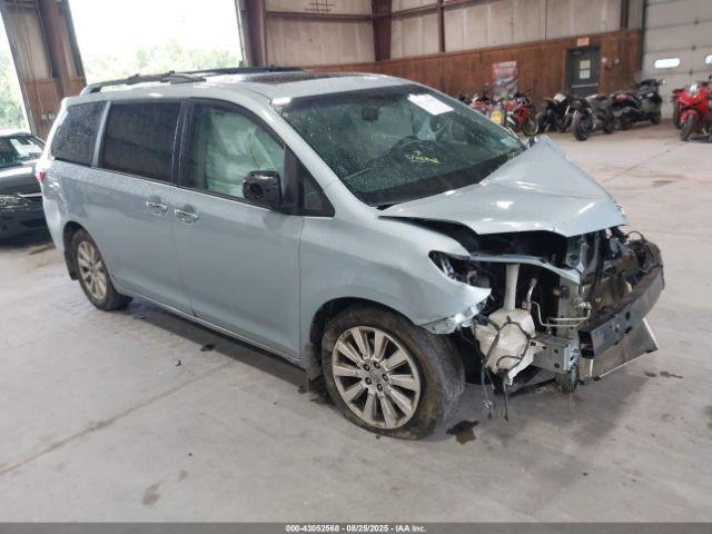  Salvage Toyota Sienna