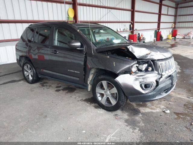  Salvage Jeep Compass