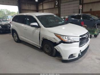  Salvage Toyota Highlander