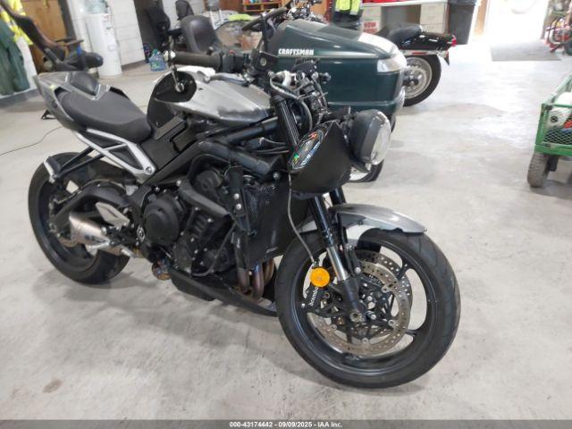  Salvage Triumph Motorcycle Street Triple