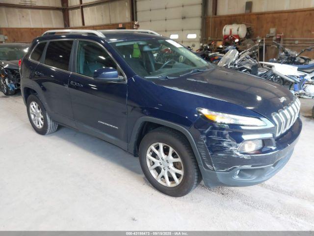  Salvage Jeep Cherokee