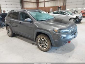  Salvage Jeep Cherokee