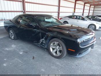  Salvage Dodge Challenger
