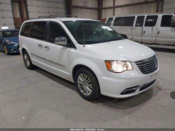  Salvage Chrysler Town & Country