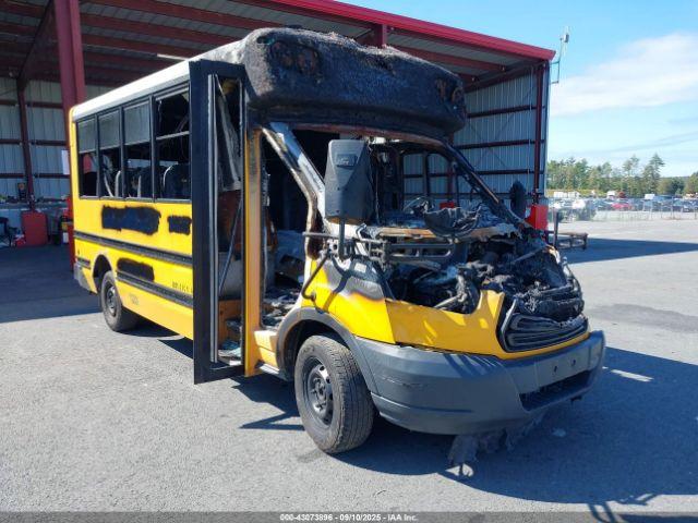  Salvage Ford Transit
