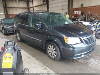  Salvage Chrysler Town & Country