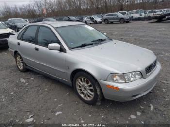  Salvage Volvo S40