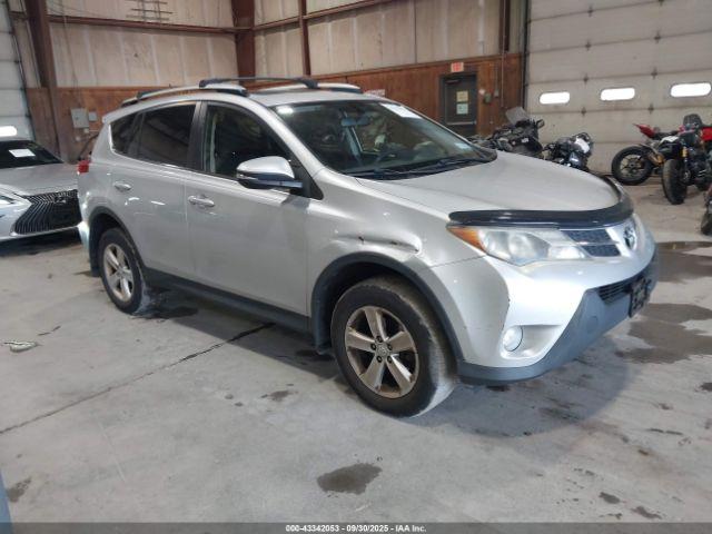  Salvage Toyota RAV4
