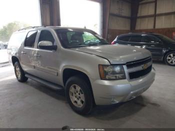  Salvage Chevrolet Suburban 1500