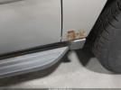 Chevrolet Suburban 1500 Lt Image 10