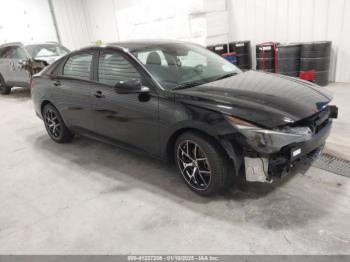  Salvage Hyundai ELANTRA