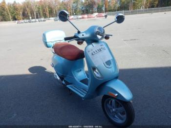  Salvage Vespa Lx