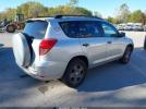 Toyota RAV4 Image 10