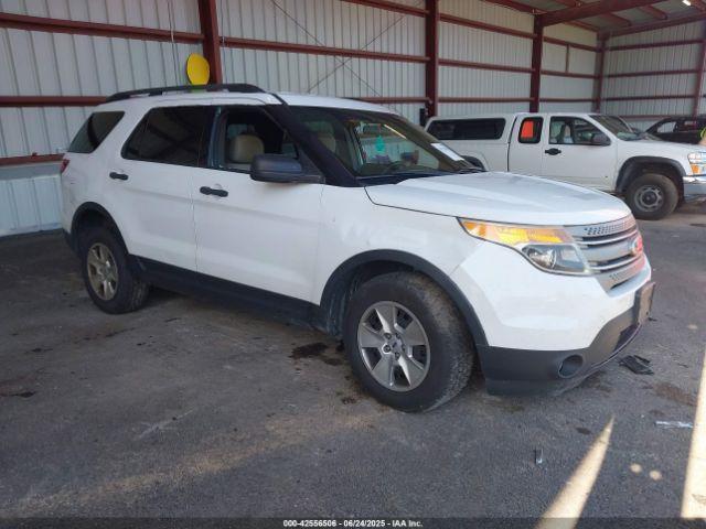 Salvage Ford Explorer